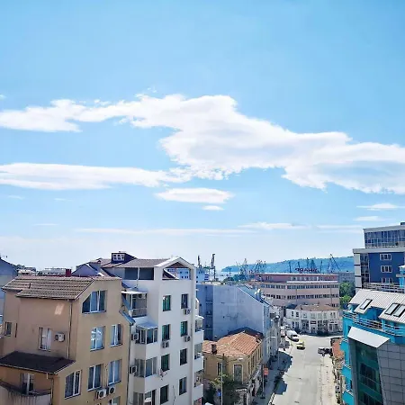 Διαμέρισμα Zahart 2br Βάρνα